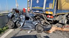 Hromadnou nehodu na D1 zavinil řidič kamionu, který na útěku ukradl auto a opět boural